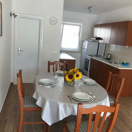Apartament Kuk *