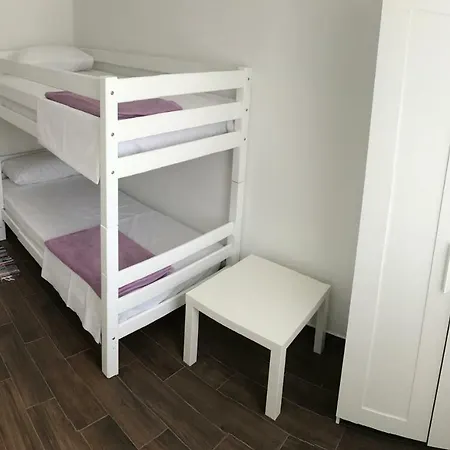 Kuk Apartment