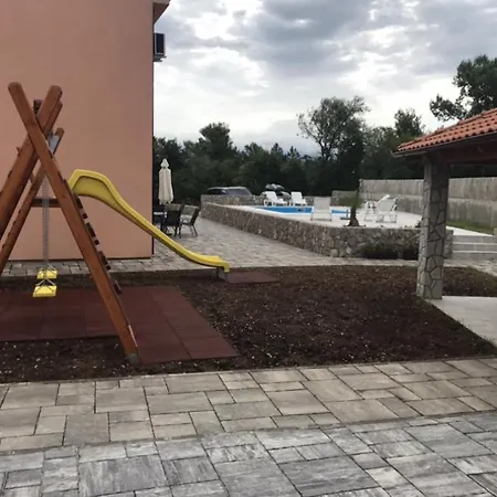 Kuk Διαμέρισμα